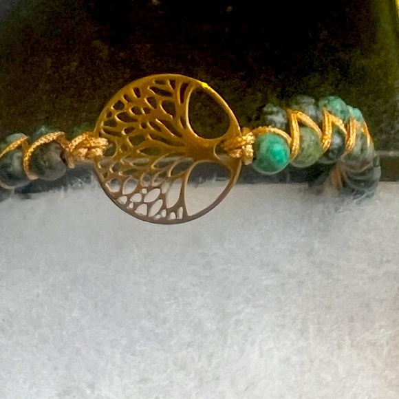 Everyones a Gem Jewelry - Beautiful Ruby and Zoisite